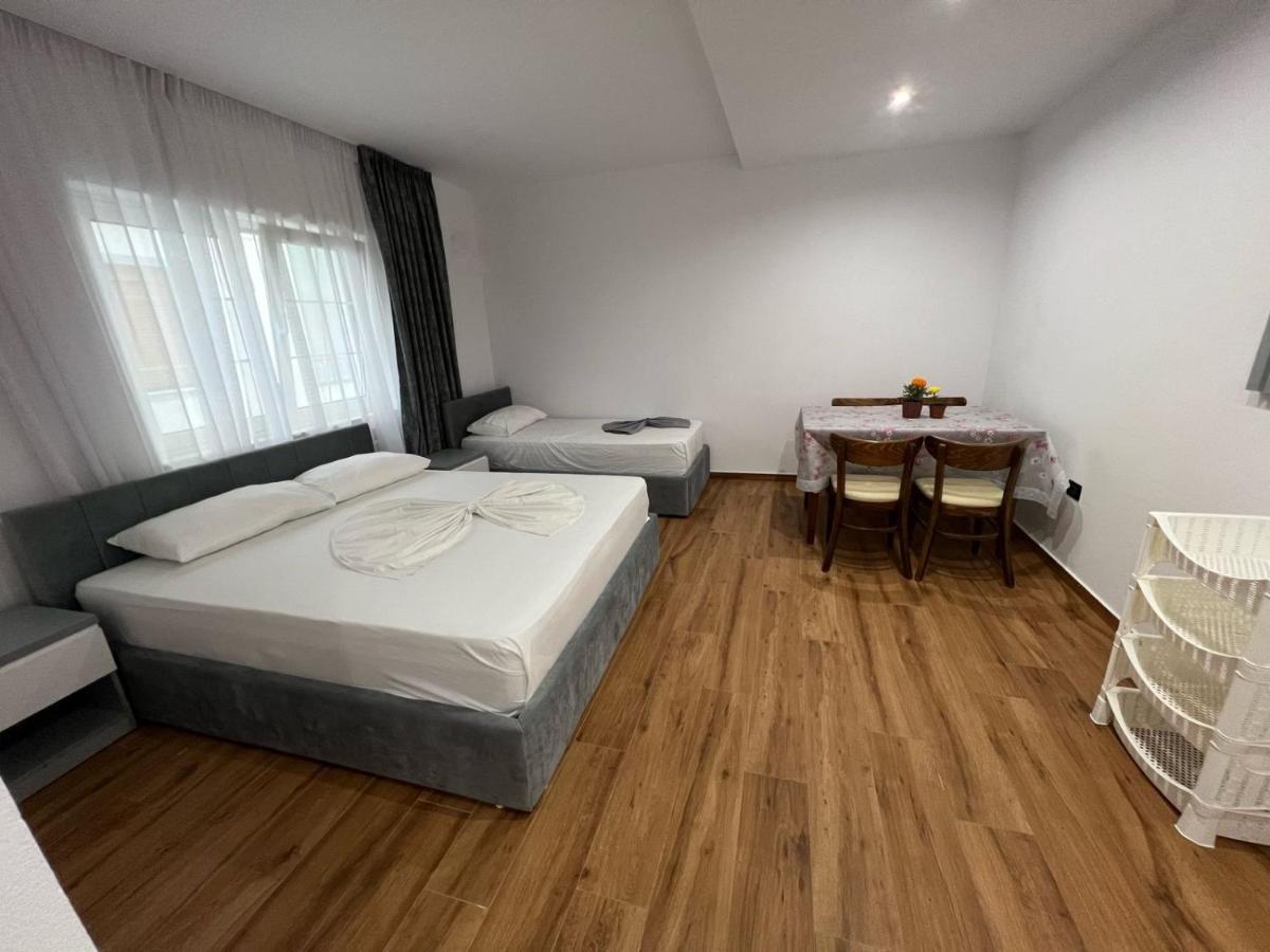 Hotel Vila Herta Dıraç Dış mekan fotoğraf